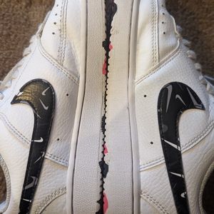 Nike Women's Court Vision low